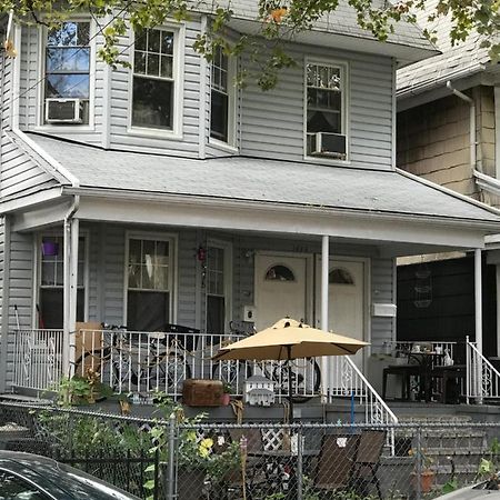 Classical American House 3 นิวยอร์ก ภายนอก รูปภาพ